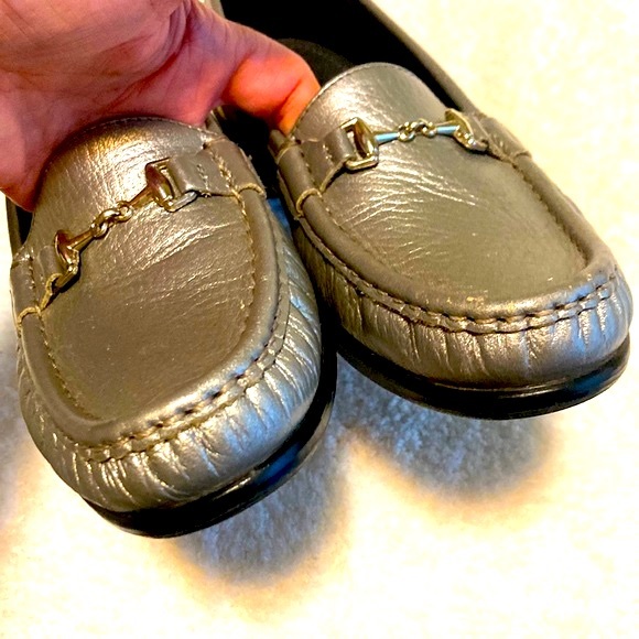 SAS Silver Leather Loafers - Picture 5 of 8